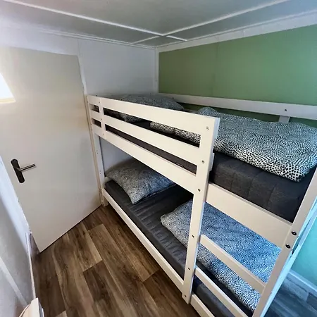 Ferienhaeuser Insel Usedom Waldhaus 2 Mit Whirlpool - Direkt Am Achterwasser Holiday home