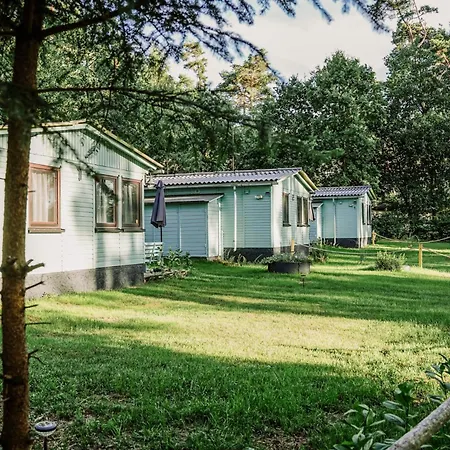 Ferienhaeuser Insel Usedom Waldhaus 2 Mit Whirlpool - Direkt Am Achterwasser *