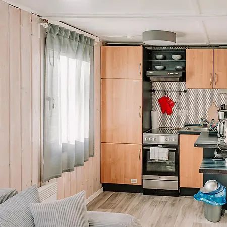 Ferienhaeuser Insel Usedom Waldhaus 2 Mit Whirlpool - Direkt Am Achterwasser Holiday home